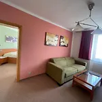 Ostrov Garni Hotel 3*